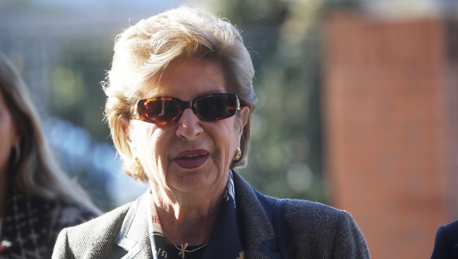 Marta Larraechea se encuentra "estable dentro de su gravedad" tras picadura de abeja en Santo Domingo