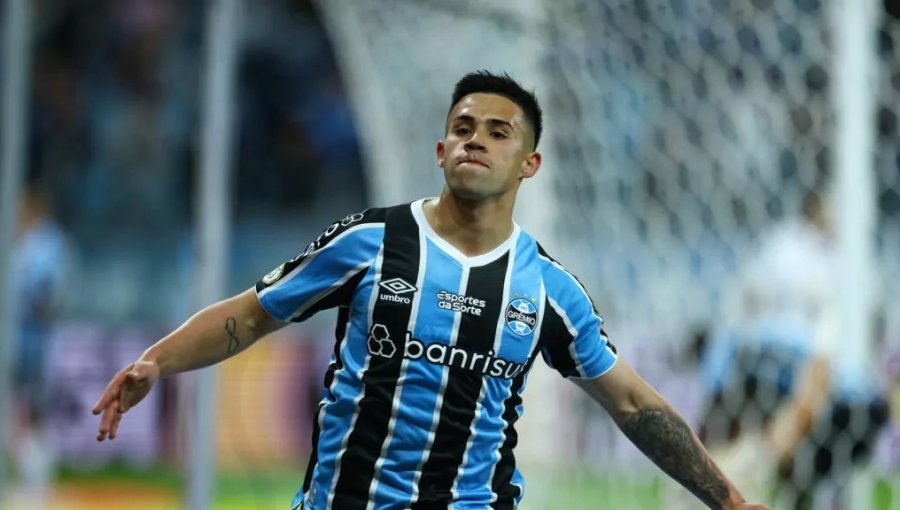 Aseguran que Alexander Aravena podría dejar Gremio de Porto Alegre: Huracán aparece como nuevo destino