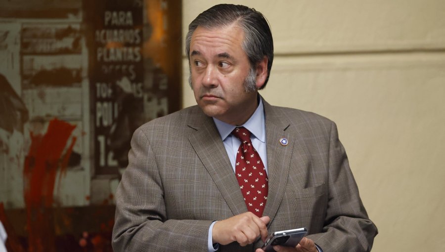 Presidente de la comisión de Hacienda espera que "todos estén disponibles" para legislar en semana distrital el proyecto de Reconstrucción