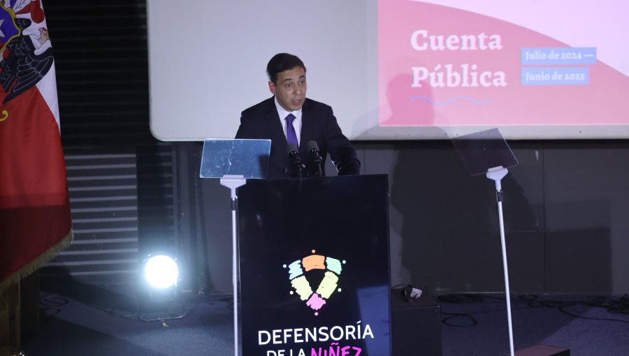 Defensoría de la Niñez advierte que propuesta de reportar migrantes irregulares "conlleva riesgos"