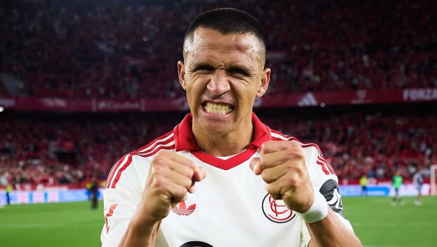 En España resaltan que Alexis dejaría el Sevilla "con la satisfacción del deber cumplido" y como uno de los mejores