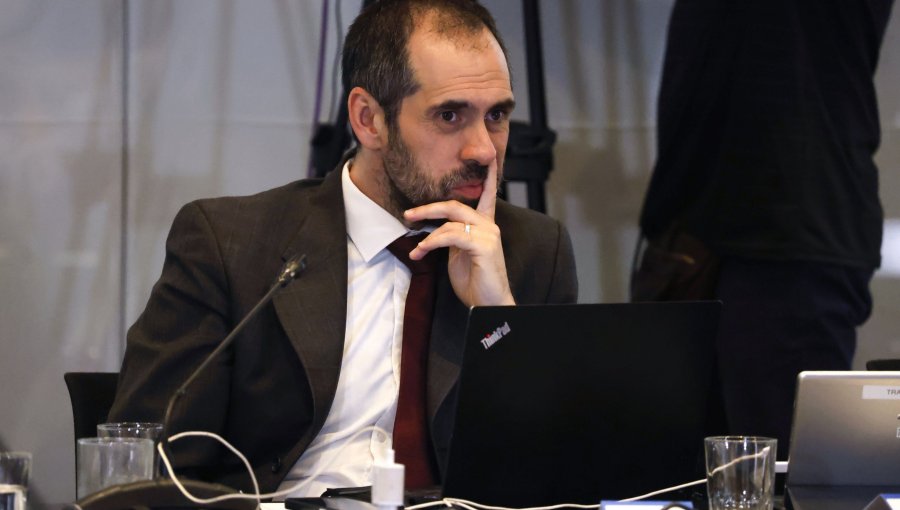Defensa de Grau arremete contra acusación: "No logra mostrar ninguna infracción constitucional ni legal"