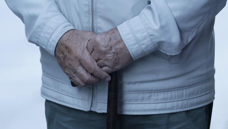 Violento asalto en Hijuelas: antisociales balean a hombre de 75 años tras irrumpir en su casa