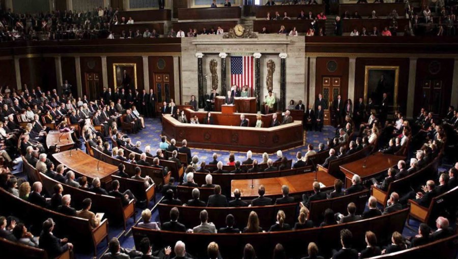 Senado de EE.UU. aprueba US$ 70.000 millones para agencias antimigración de Trump