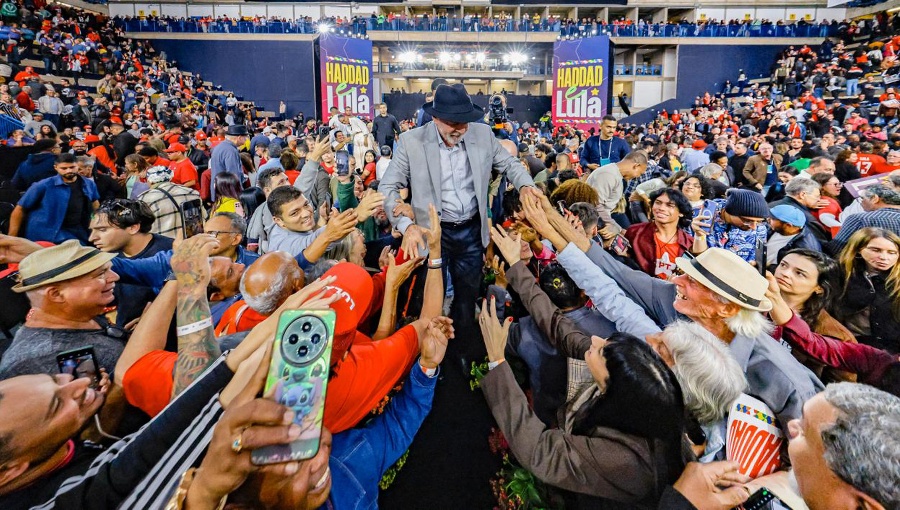 Lula advierte a Estados Unidos que intentos de injerencia sufrirán una "dura derrota"