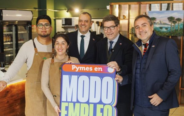 Gobierno lanza nuevo fondo concursable de $2.500 millones para que desempleados puedan poner en marcha su propio emprendimiento