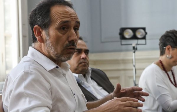 Senador Daniel Núñez apunta contra Arrau por reforma de seguridad: “No sé qué estaba fumando”