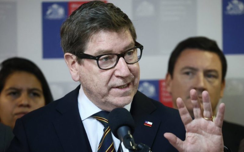 Biministro Mas reconoce “semestre exigente” tras caída del PIB y anuncia aceleración de inversiones para recuperar empleo