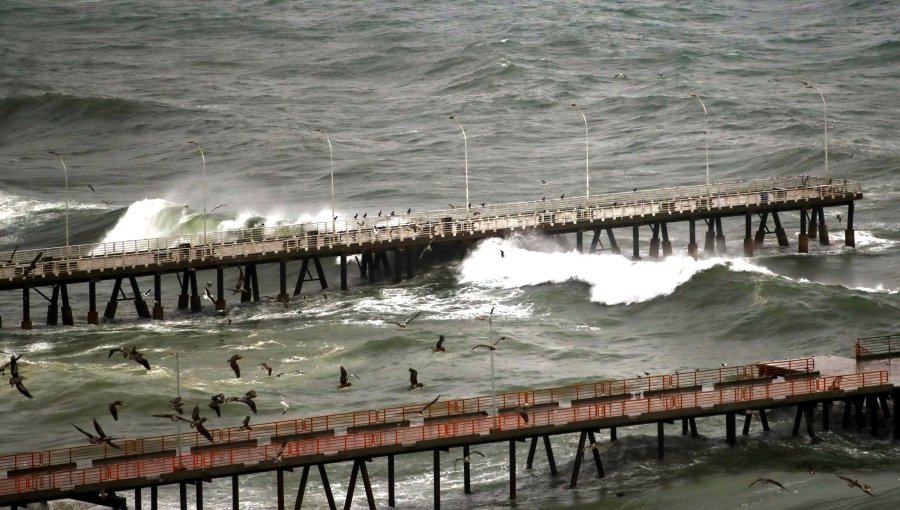 Emiten aviso especial de mal tiempo para el borde costero desde Valparaíso al Maule
