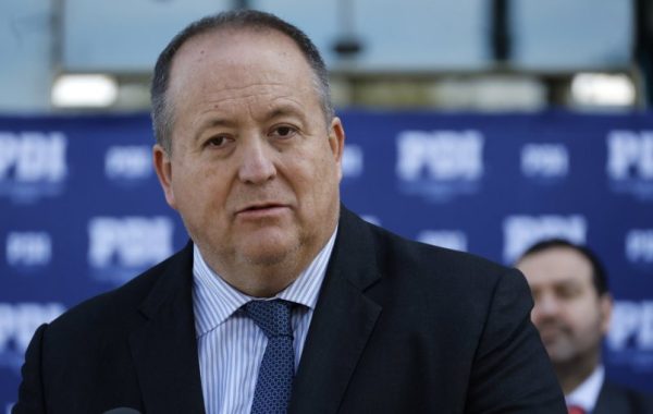 Fiscal Nacional aborda la reforma de seguridad y sostiene que "siempre es posible concebir algunas reformas a nuestra Constitución"