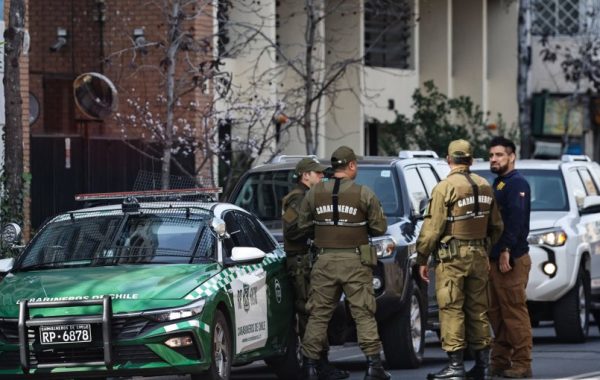 Partidos Liberal y Socialista acusan falencias y riesgos institucionales en reforma constitucional de seguridad del Gobierno