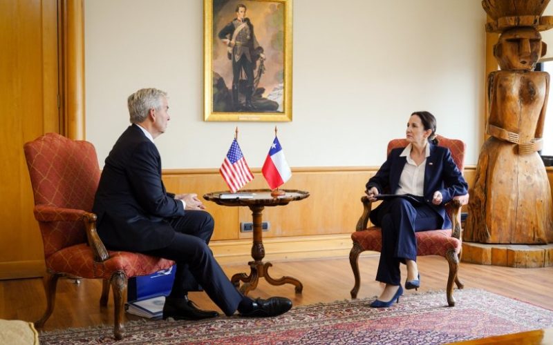 Gobierno destaca "negociación seria" por aranceles con enviado de Trump: conversaciones continuarán en las próximas semanas