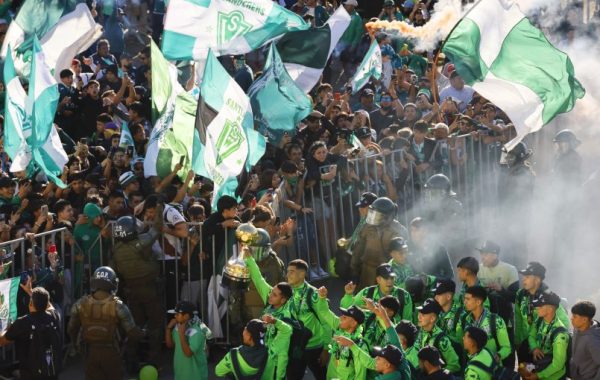 ¡Locura caturra! Hinchas de Santiago Wanderers agotan en menos de una hora las entradas para la final ante Real Madrid