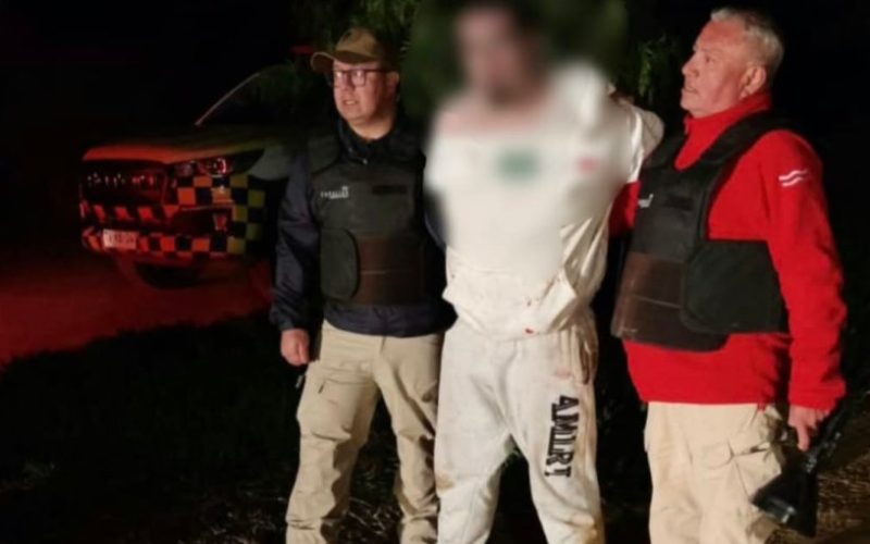 Sujeto es detenido durante patrullaje mixto en Zapallar tras ser sorprendido robando en vivienda en Catapilco