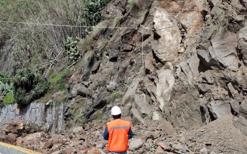 Desde las 19 horas de este domingo se habilitará la circulación de vehículos en Avenida España en dirección a Viña del Mar
