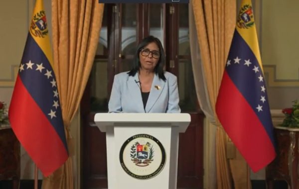 Delcy Rodríguez aclara acuerdo con Estados Unidos por petróleo: Durará 25 años y defiende la soberanía