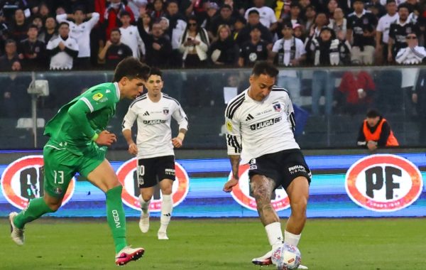 Colo-Colo golea 5-1 a Audax Italiano y amplía su ventaja en el liderato