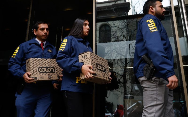 Caso Junaeb: Soser y parlamentarios investigados se desmarcan de las acusaciones