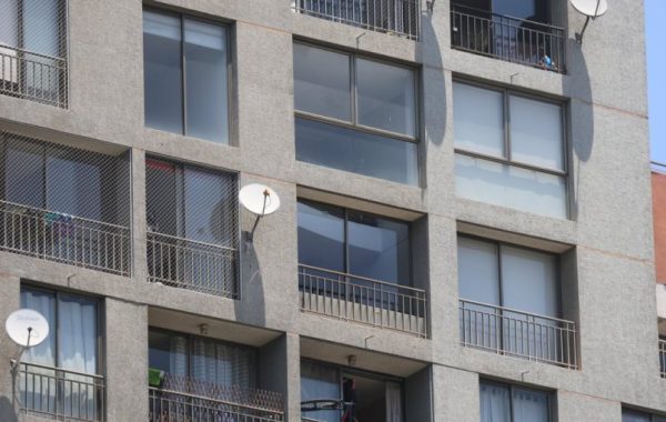 Tragedias en altura reabren debate por seguridad en edificios de Viña del Mar: vecinos coinciden en aumentar las protecciones