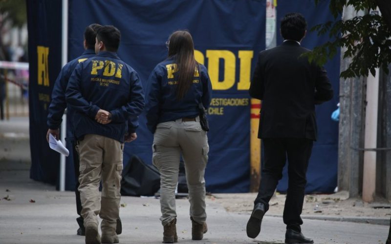 Nuevo homicidio impacta a San Antonio: hombre muere tras ser baleado en el tórax y PDI busca al autor ya individualizado