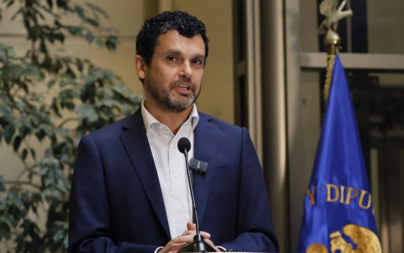 Diputado Bassa emplaza al sistema político tras cuatro años del Rechazo: "No vamos a seguir siendo el chivo expiatorio"