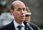 Ministro Arrau anuncia "ajustes" a reglamento de Ley de Seguridad Municipal tras admitir que da pie a "interpretaciones equívocas"