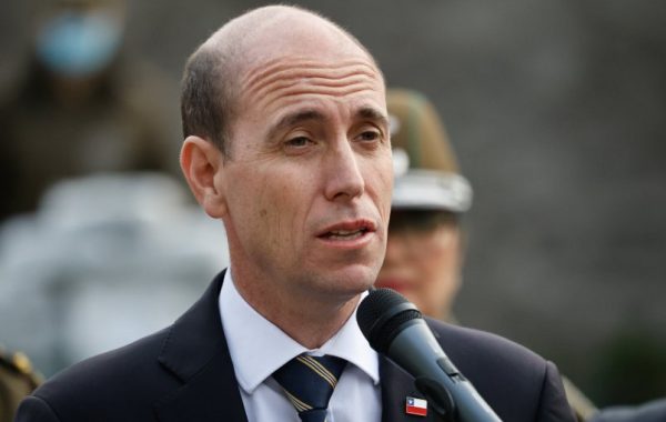 Ministro Arrau anuncia "ajustes" a reglamento de Ley de Seguridad Municipal tras admitir que da pie a "interpretaciones equívocas"