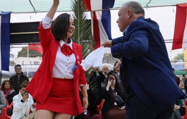 Valparaíso da el vamos a sus fondas con entrada gratuita y un pie de cueca entre la alcaldesa Nieto y el gobernador Mundaca