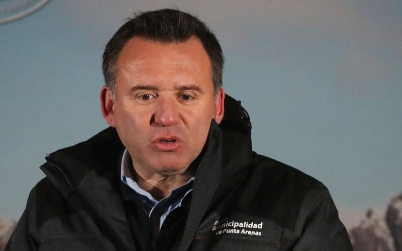 Alcalde de Punta Arenas defiende comercio con las Islas Malvinas y asegura que "no hay ningún tratado que esté violentado"