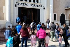 Villa Alemana se viste de gala para celebrar los 100 años del Teatro Pompeya con una gran fiesta y un espectáculo de luces