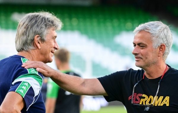 Mourinho elogia a Pellegrini y se arrepiente de sus dichos: "Dije comentarios muy estúpidos"