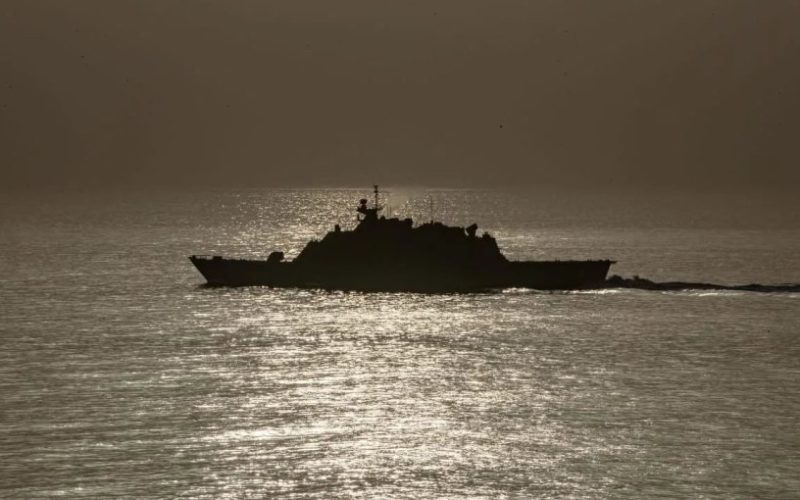 EE.UU. desmiente control de Irán en el estrecho de Ormuz: "No tienen Armada porque la hemos hundido"