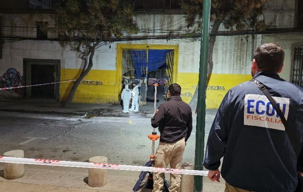 Asesinan a balazos a un hombre en un galpón abandonado de Independencia