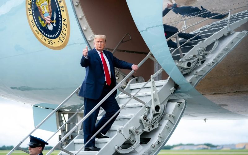 Casa Blanca impide a CNN viajar en Air Force One con Donald  Trump