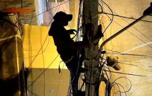Región de Valparaíso lidera el robo de baterías de telecomunicaciones: activan mesa para frenar vandalismo contra las antenas