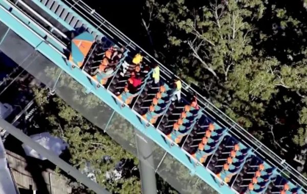 Un hombre muere tras caer de una montaña rusa en un parque en el estado de Georgia