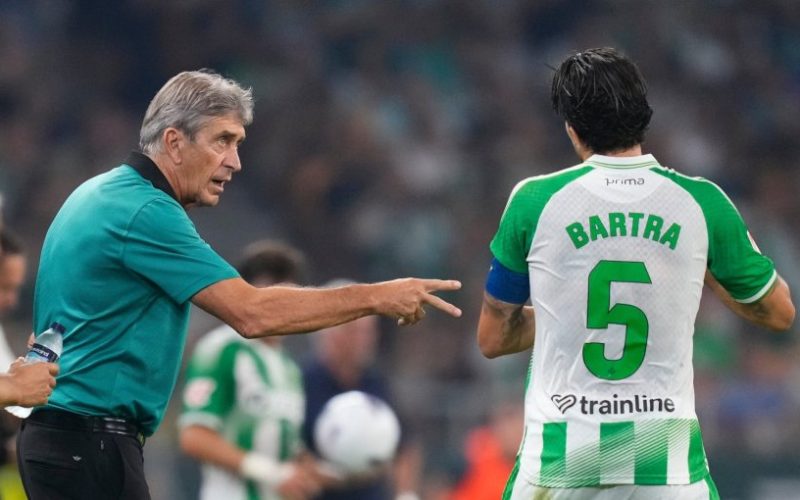 Defensa del Betis resalta la figura de Pellegrini previo a partido por la Champions: "Nos inyectó mentalidad ganadora"