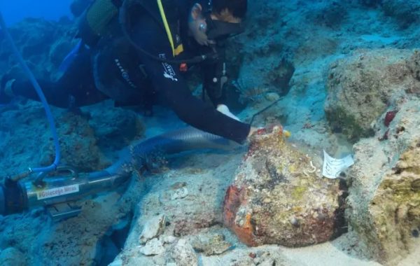 Descubren frente a las costas de Turquía el naufragio más antiguo del mundo: estaba a solo 30 metros de profundidad