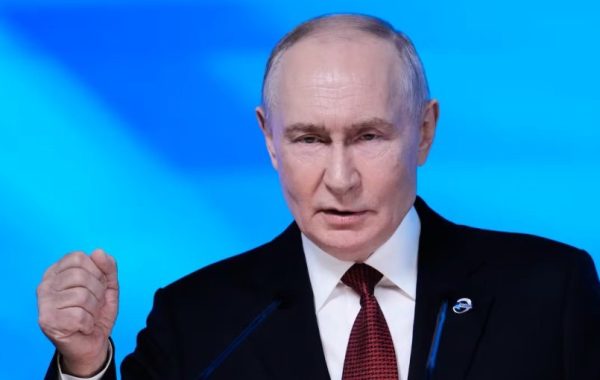 Putin advierte que Rusia está dispuesta a usar todas sus armas, incluidas las nucleares, para proteger Kaliningrado