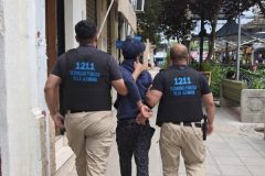 Retienen a adolescente de 16 años en Villa Alemana por posible receptación de notebook y posesión de droga sintética