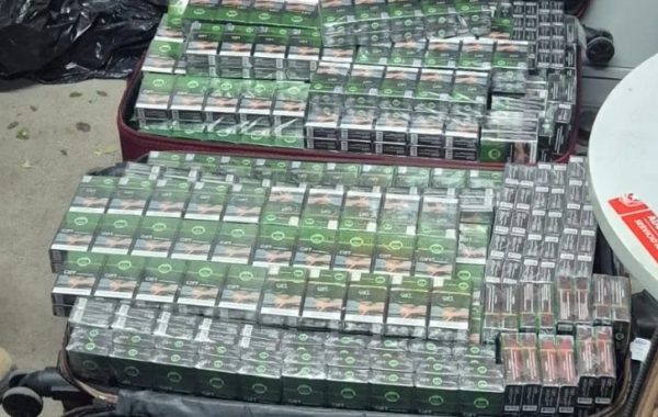 Detectan contrabando "hormiga" de cigarrillos y detienen a 31 personas e incautan 52.990 cajetillas en Antofagasta