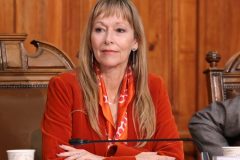 Diputada Gazmuri condena "tozudez" y estilo "autoritario" de Poduje tras mantener postura de demoler en El Olivar pese a peritaje judicial