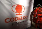 Denuncian préstamos impagos de Codelco a organizaciones sindicales por US$20 millones