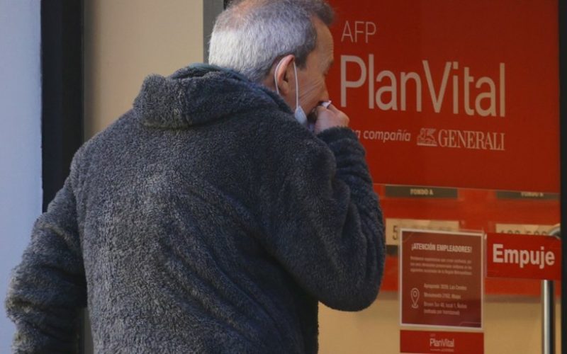 Superintendencia de Pensiones abre proceso sancionatorio contra las siete AFP por pérdidas en los fondos D y E