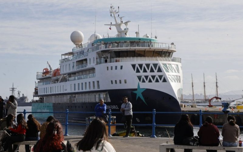 Temporada de cruceros en Valparaíso: Gobierno y servicios de seguridad coordinan plan ante alza del 25% en recalada de naves