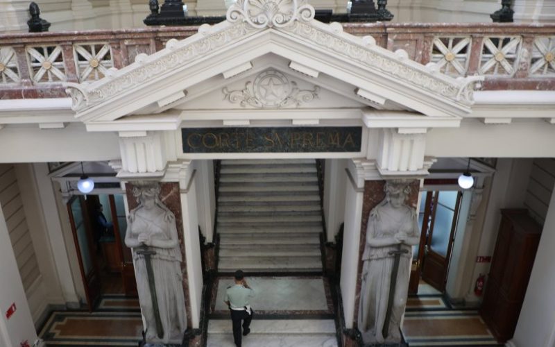 Corte Suprema confirma rechazo a querella contra jueza de Los Ángeles investigada por prevaricación