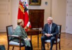 Kast afirma que eventual candidatura presidencial de Bachelet es "legítima", pero llama a "evaluar" sus políticas públicas