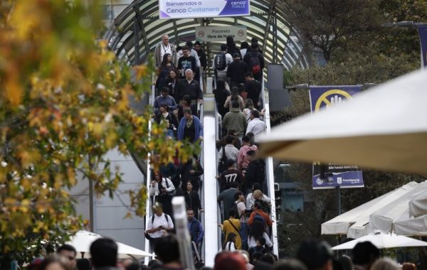 Economía chilena vuelve a contraerse y registra caída de 1% en el Imacec de agosto