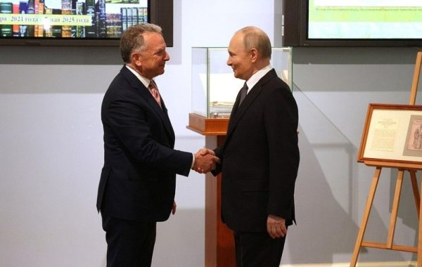 Enviado de EE. UU. pide a Putin retomar las conversaciones con Ucrania bajo mediación de Washington