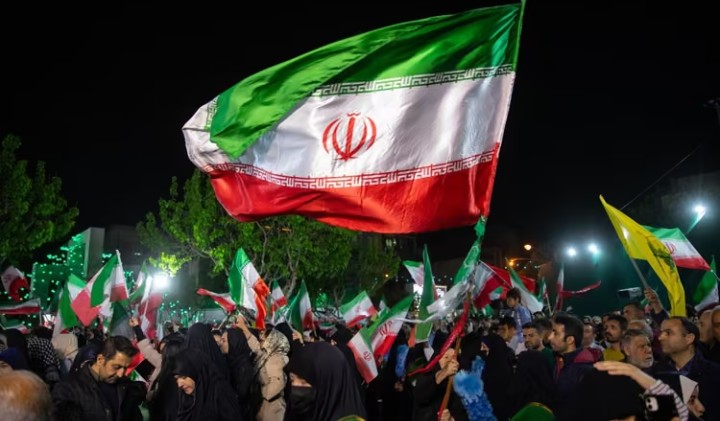 Irán advierte a Israel que "será borrado del mapa" si comete un "paso en falso" militar